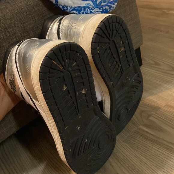 Nike air Jordan 1 black and silver - Picture 4 of 5